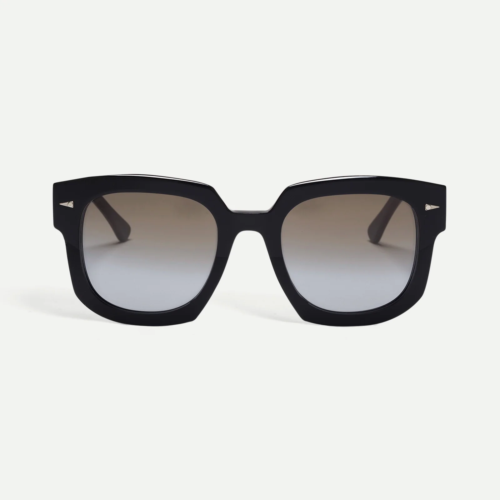 Vivienne - Image 6