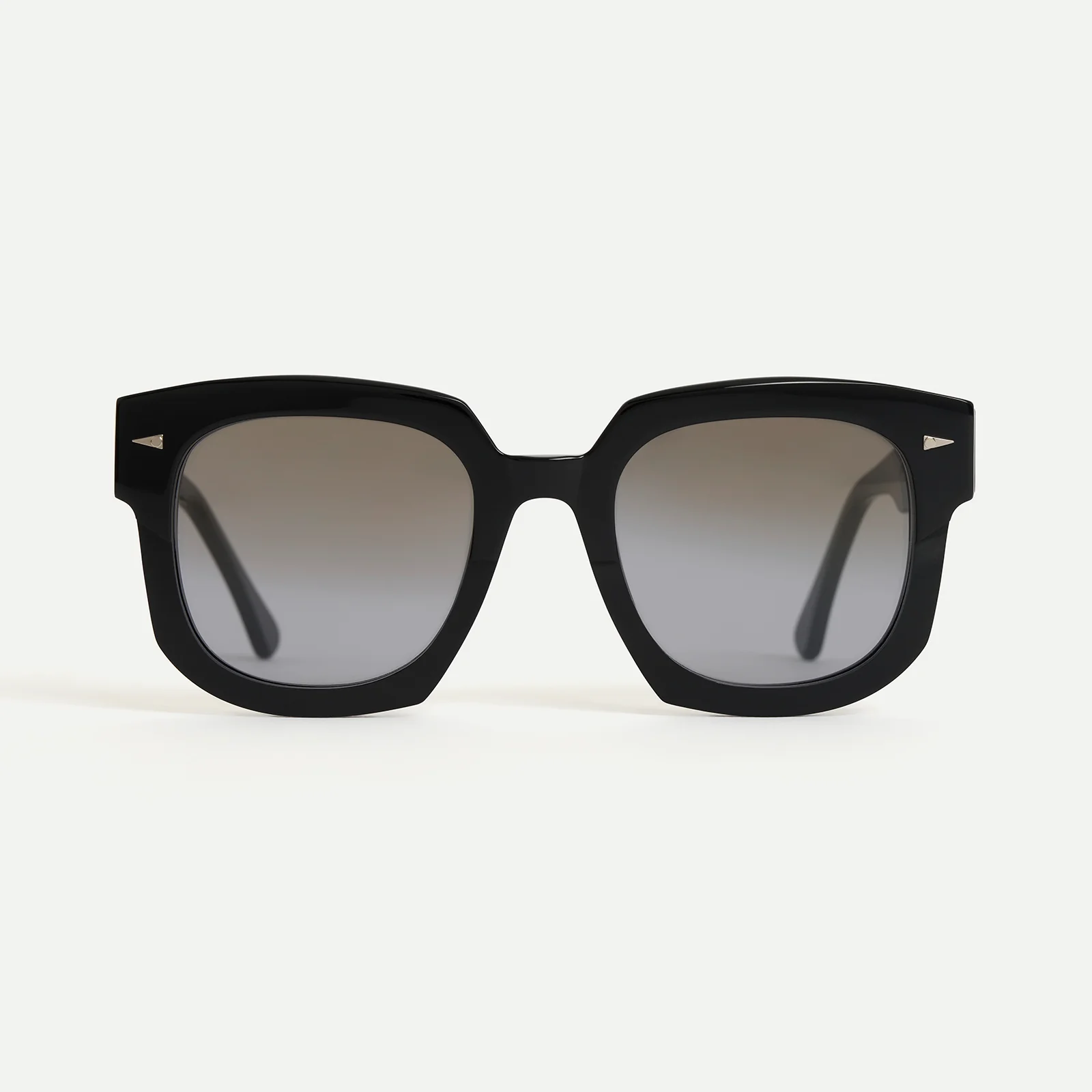 Vivienne - Image 9